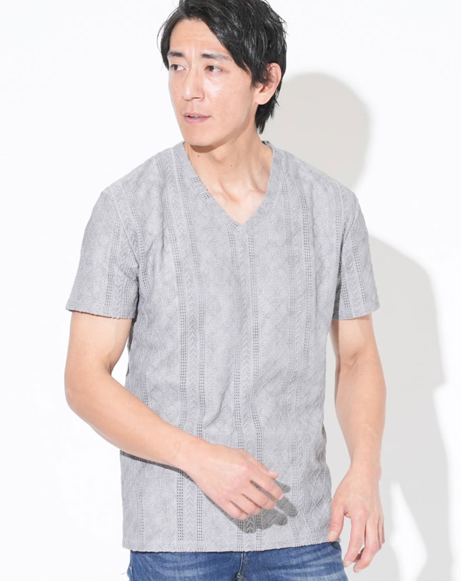 ケーブルVネック半袖Tシャツ