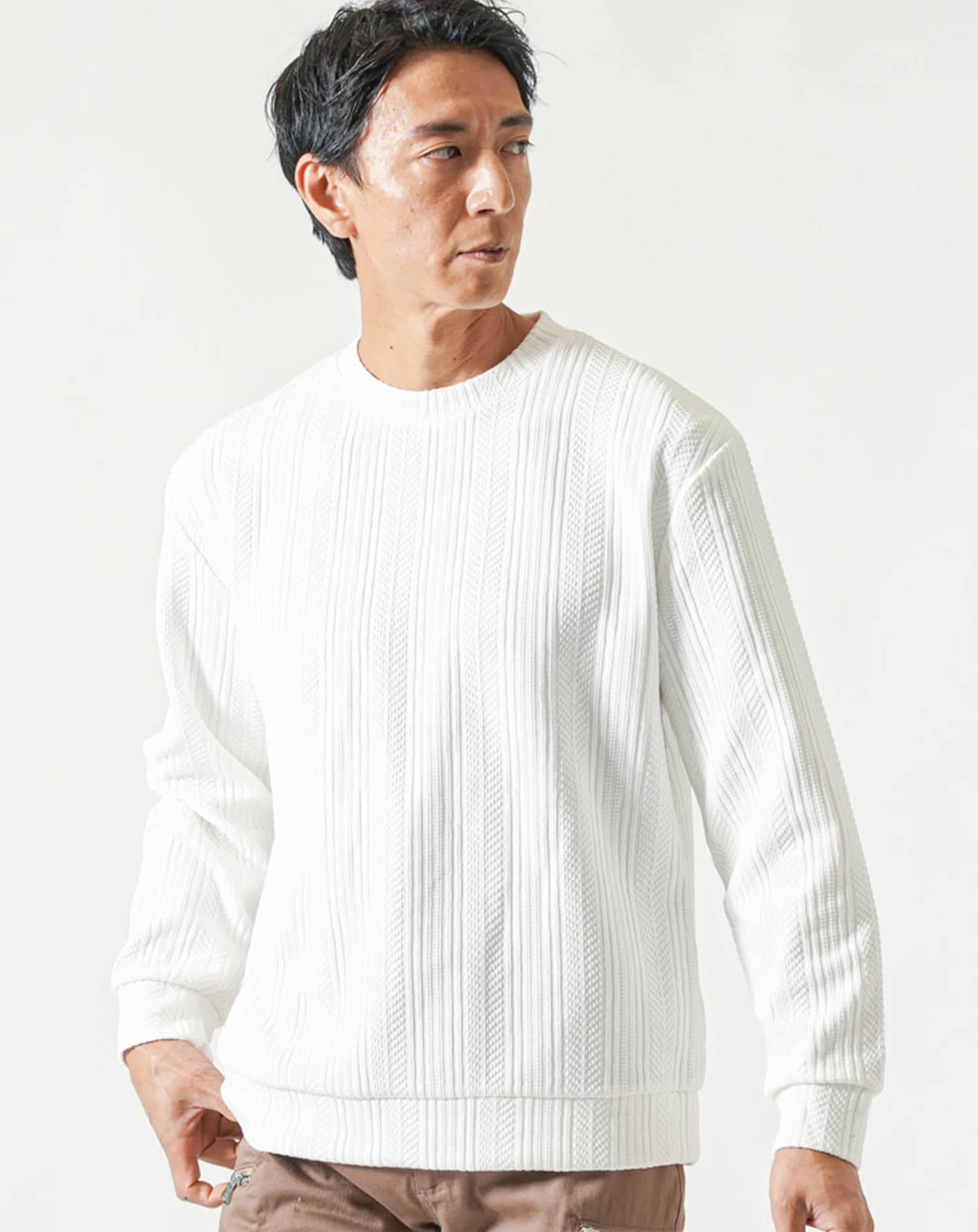 ストライプジャガードニットソートレーナー