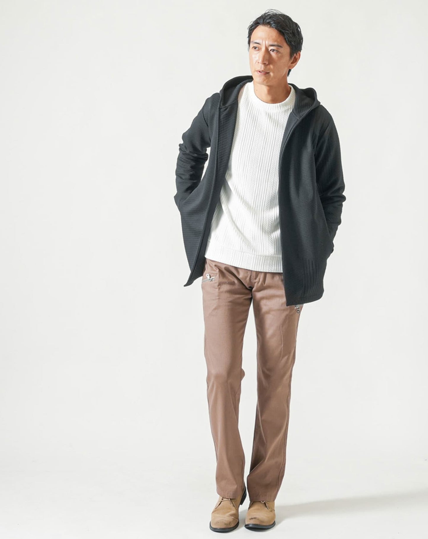 ストライプジャガードニットソートレーナー