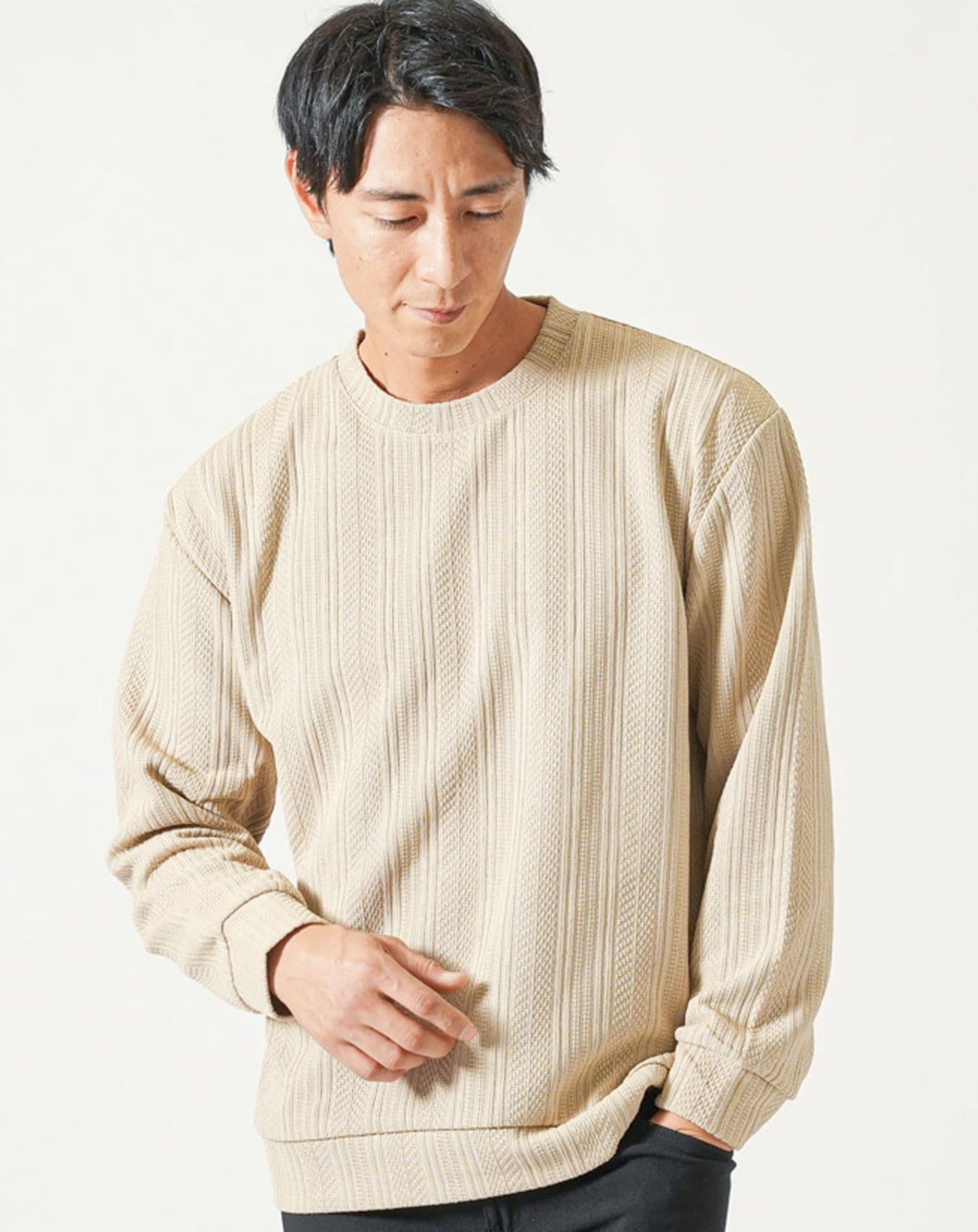 ストライプジャガードニットソートレーナー