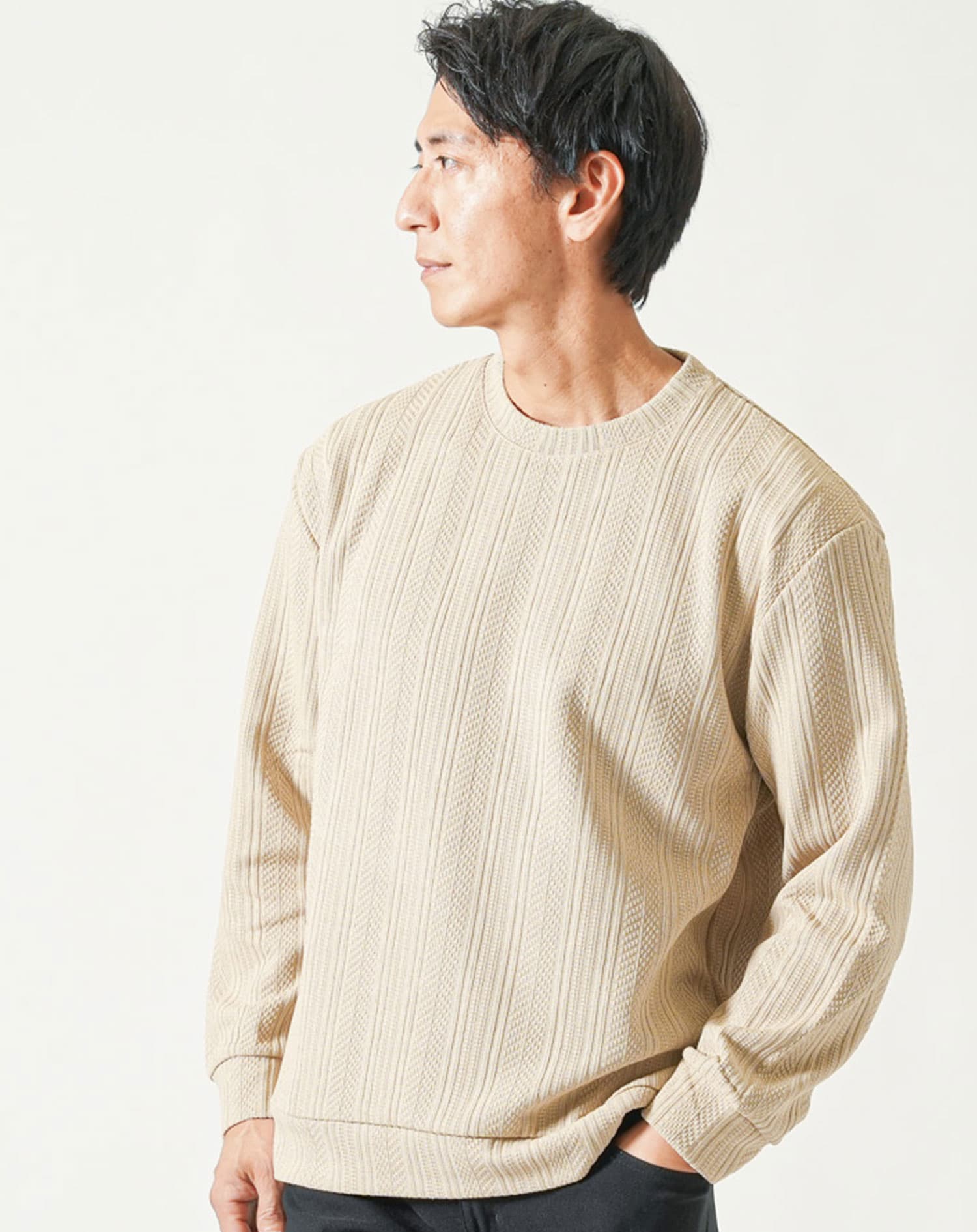 ストライプジャガードニットソートレーナー