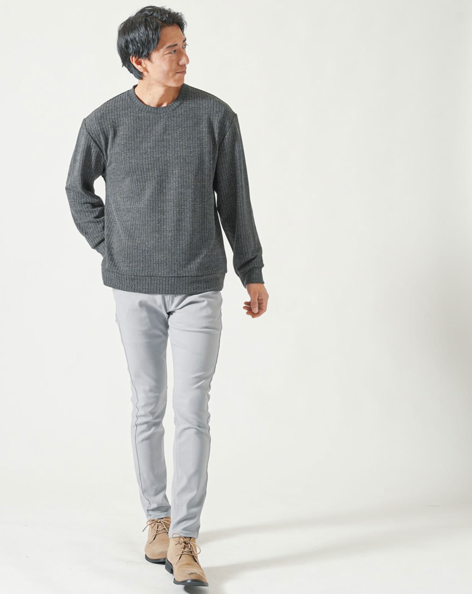 ストライプジャガードニットソートレーナー