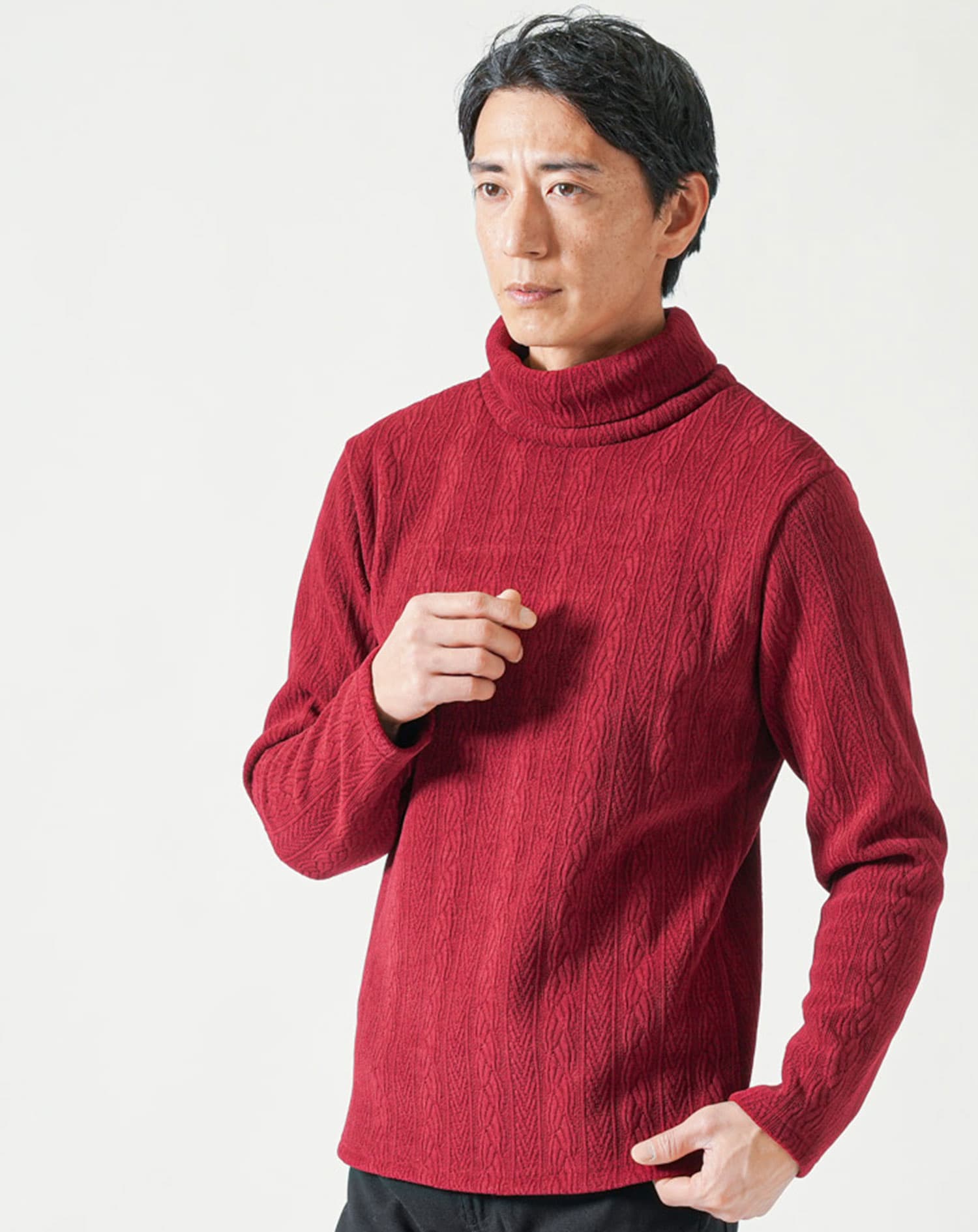 モール裏起毛ケーブル柄タートルネック長袖ニット