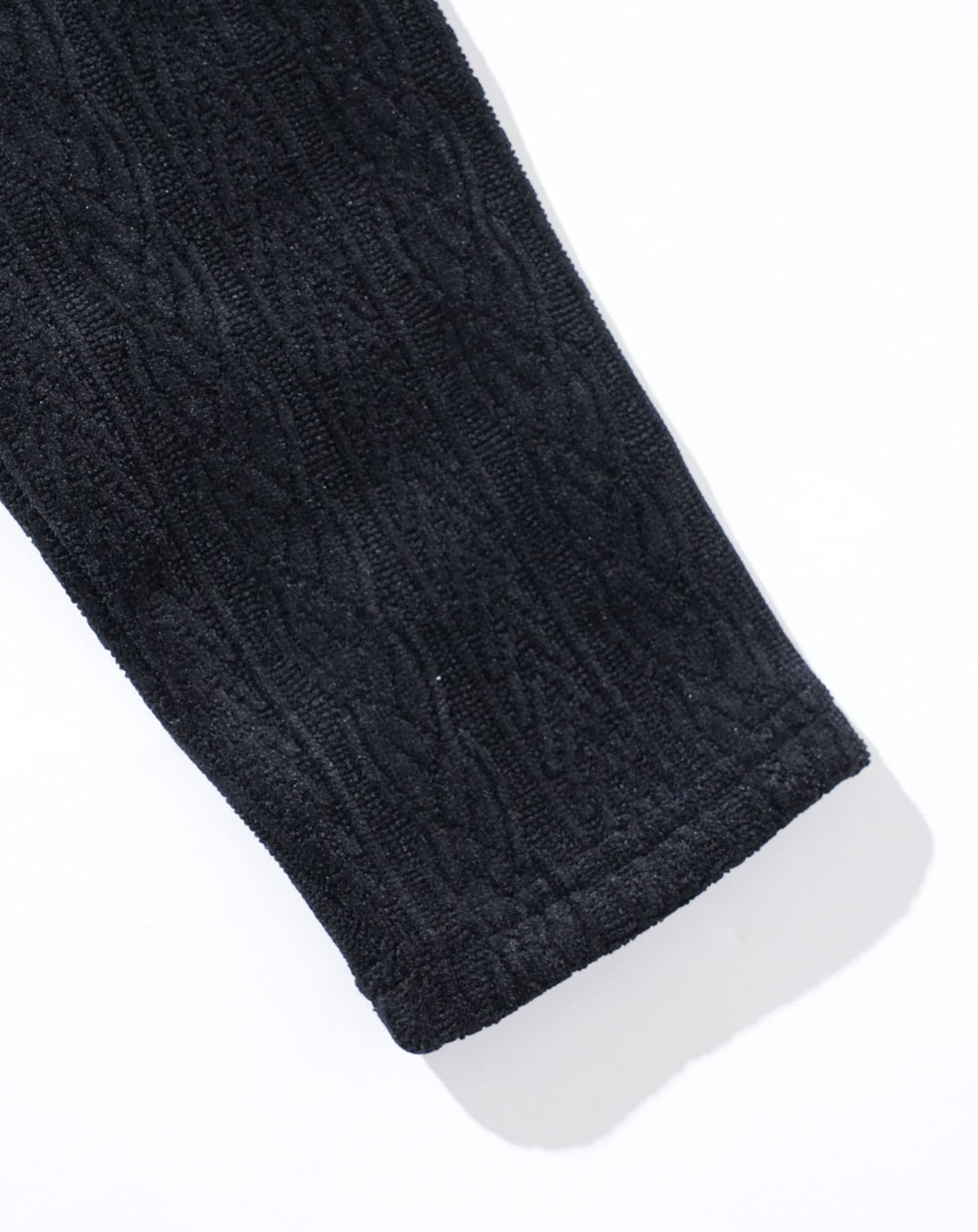 モール裏起毛ケーブル柄タートルネック長袖ニット