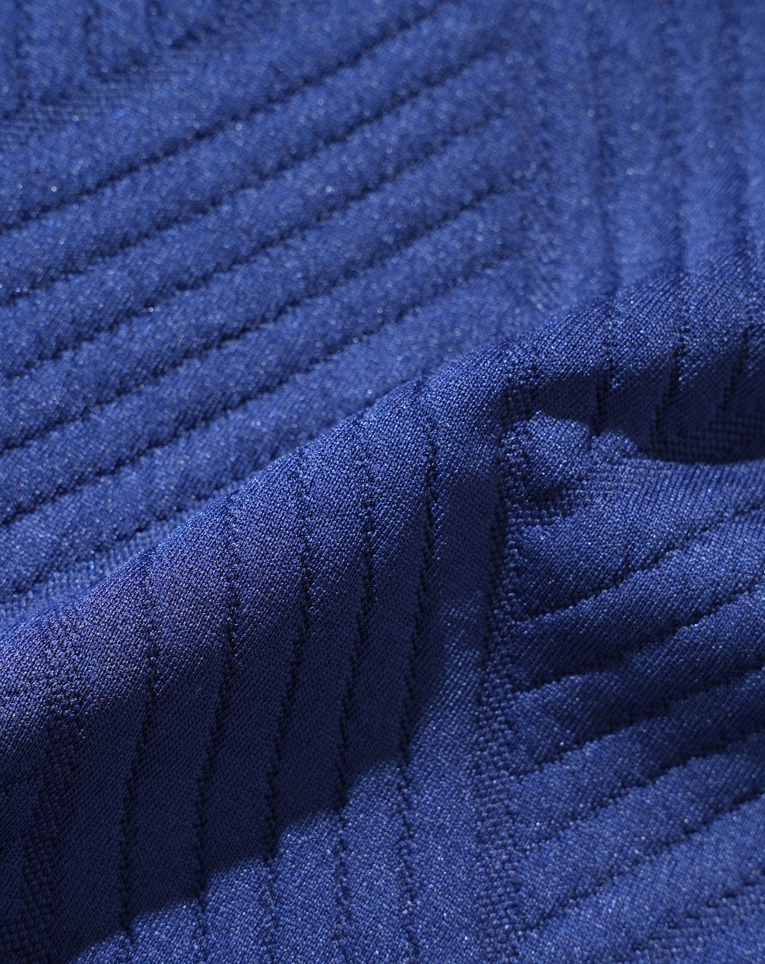 キルティングバイアスジャガード長袖タートルネックTシャツ