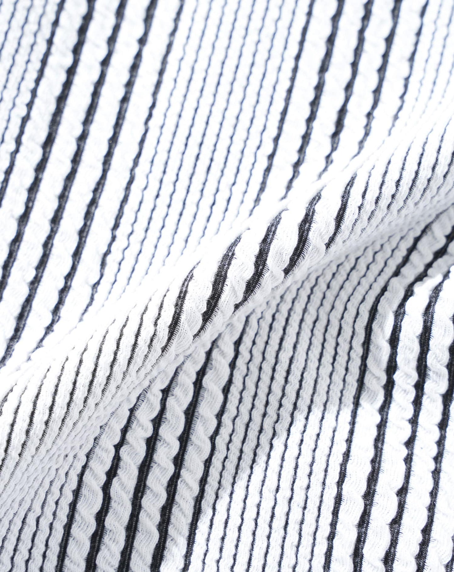 ホワイト×ブラック