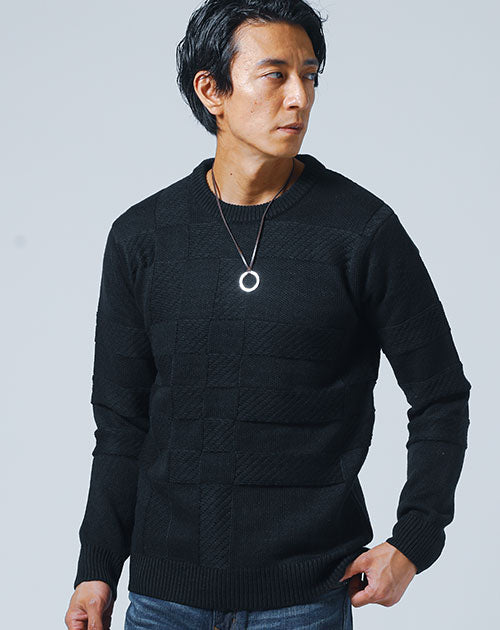 メンズにおすすめの黒ニット