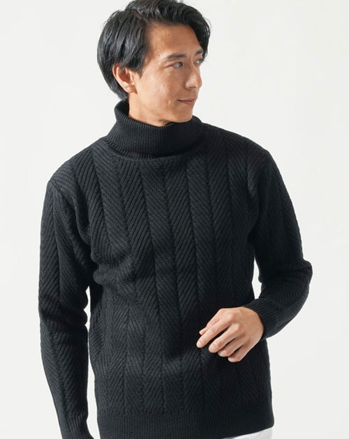 メンズにおすすめの黒タートルネックニット