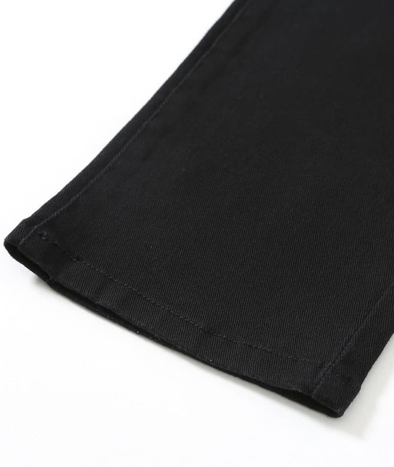 美脚シルエットテーパードスリムストレッチパンツ