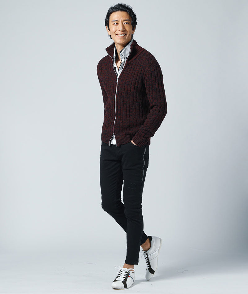 サイドジップスキニーテーパードストレッチパンツ