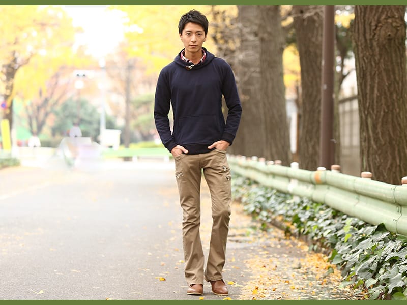 切り替えデザインプルパーカー