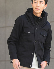 ボリュームネックデザインフード付きジャケット