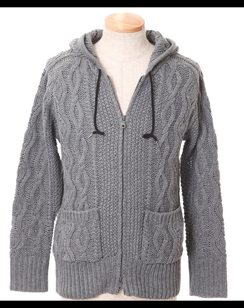 ケーブル編み長袖パーカー