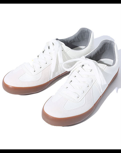 バルカナイズ製法レースアップスニーカー Biz