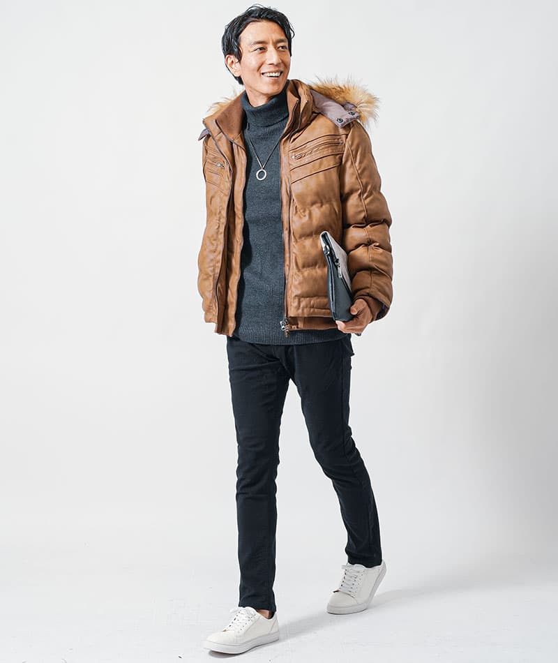 リブ編みスリムタートルネックニット