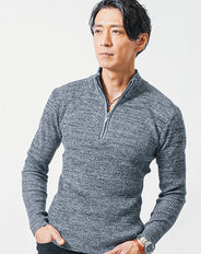 リブ編みスリムハーフジップニット