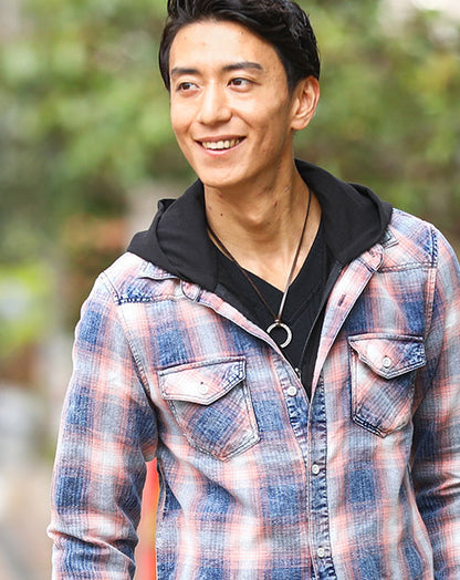 フェイクレイヤード色落ち加工チェックシャツボタンパーカー