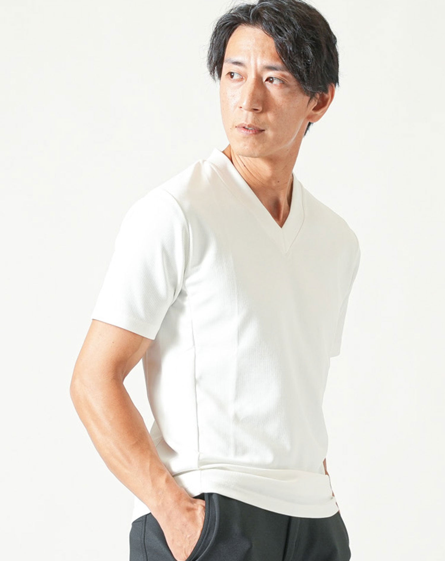 スリムフィットテレコVネック半袖Tシャツ