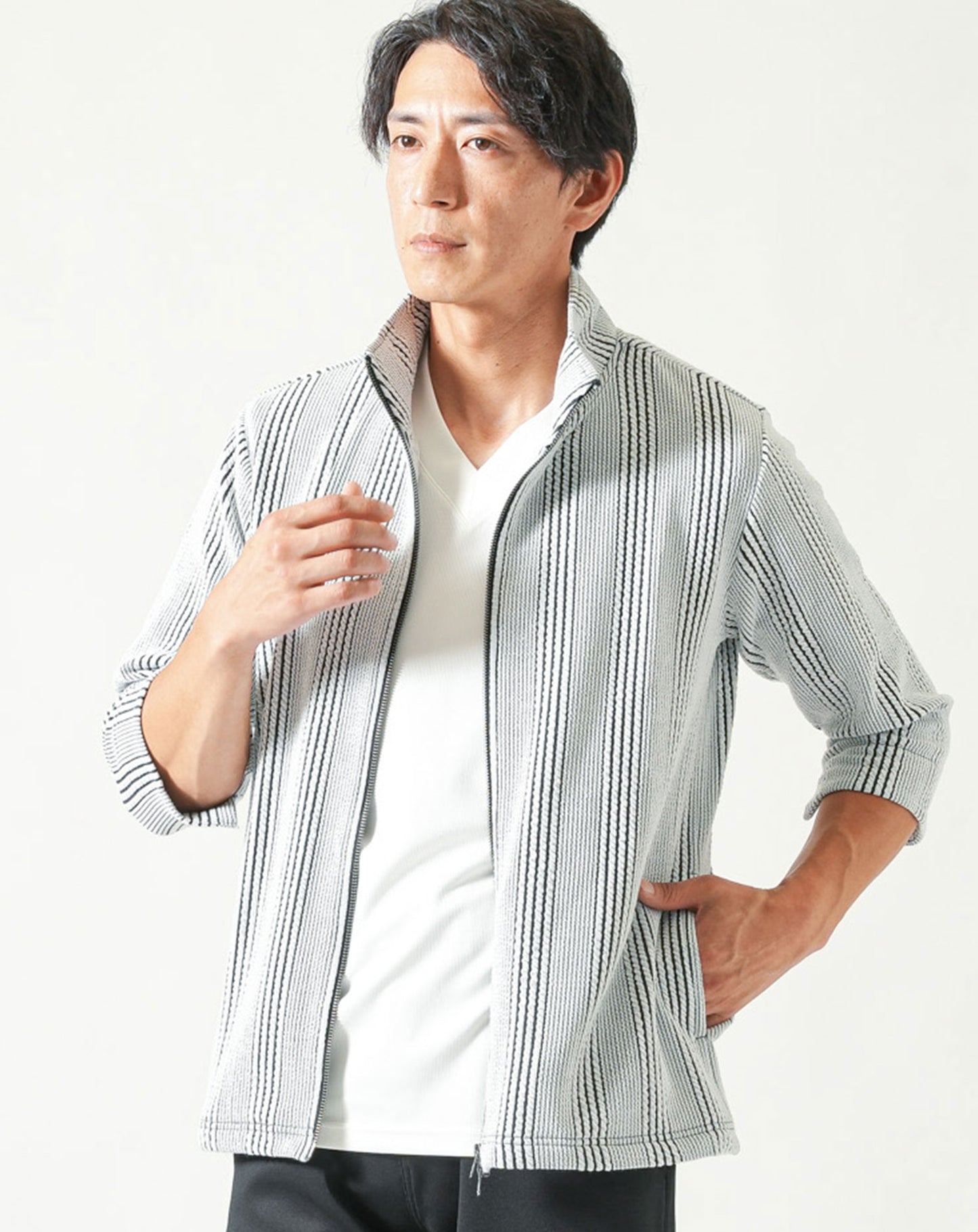 スリムフィットテレコVネック半袖Tシャツ