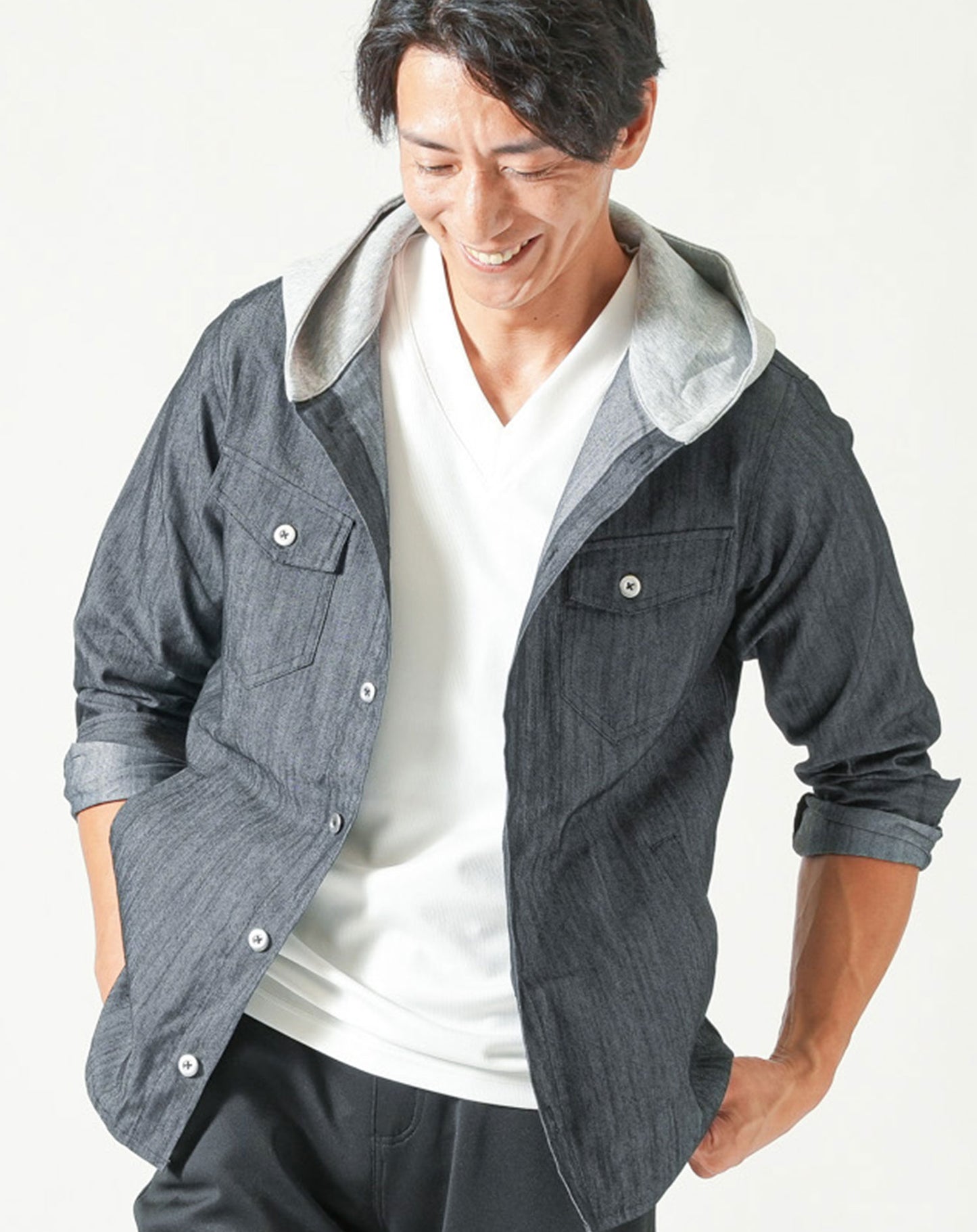 スリムフィットテレコVネック半袖Tシャツ