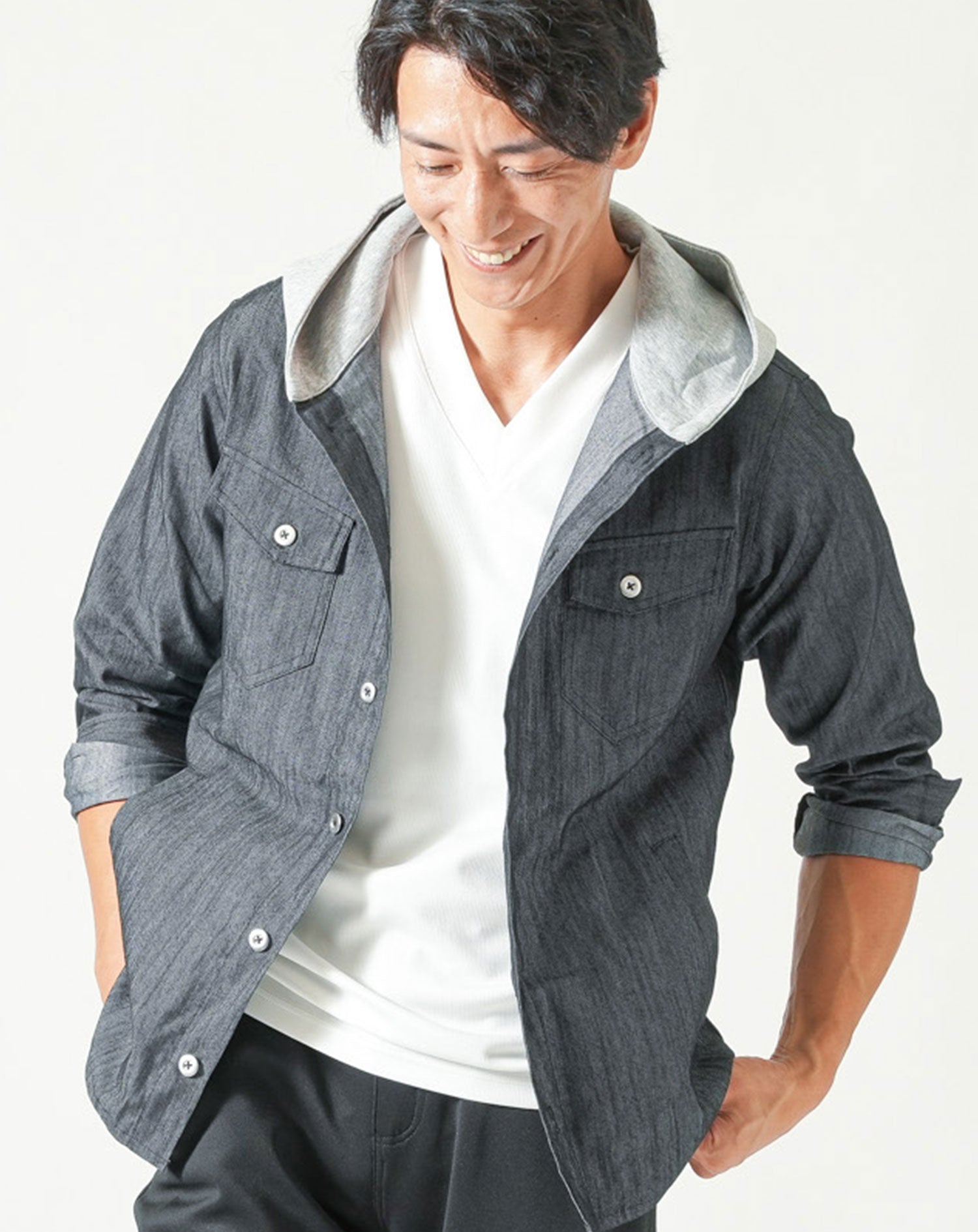 スリムフィットテレコVネック半袖Tシャツ
