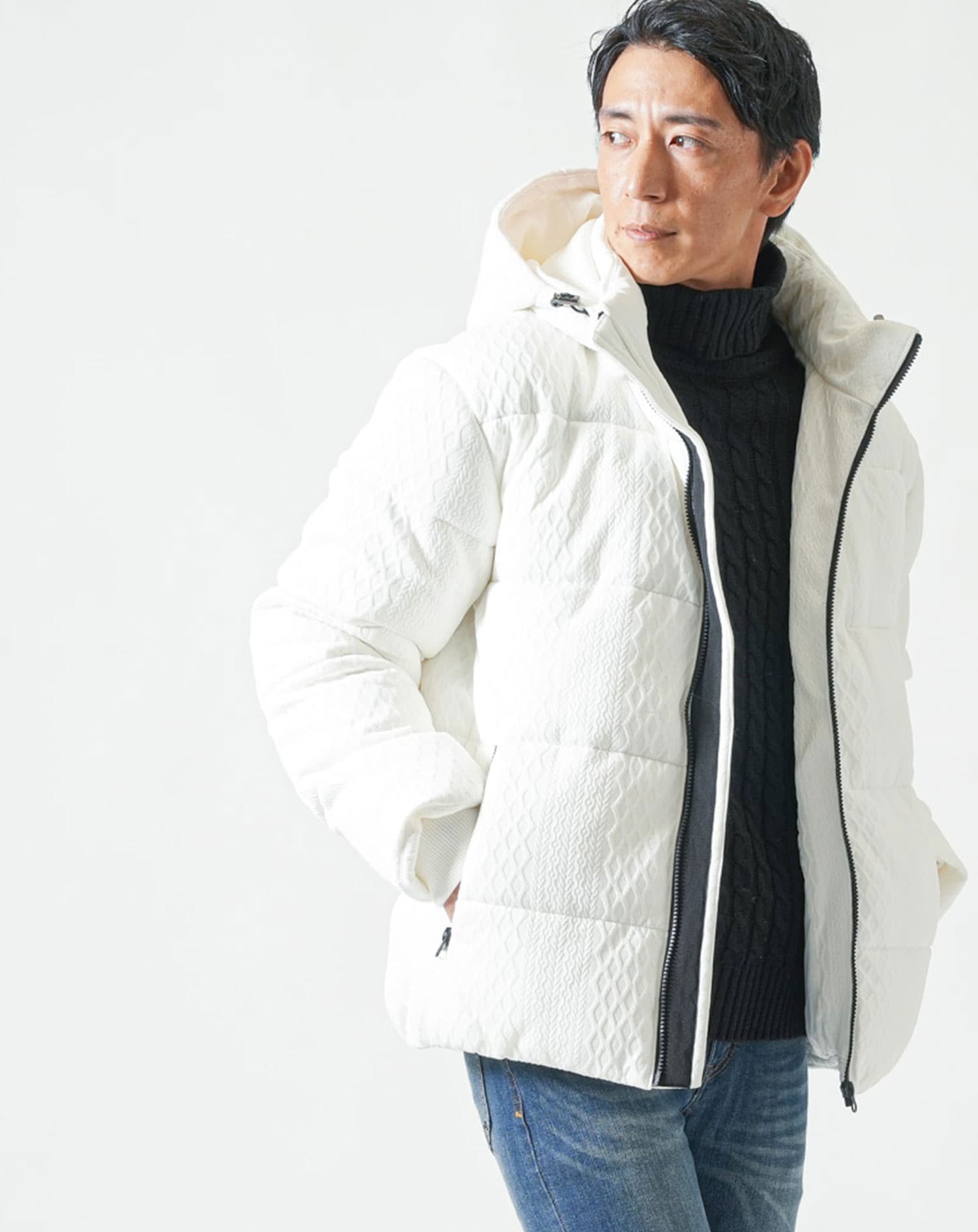 カットジャガード中綿ファイバーダウンジャケット