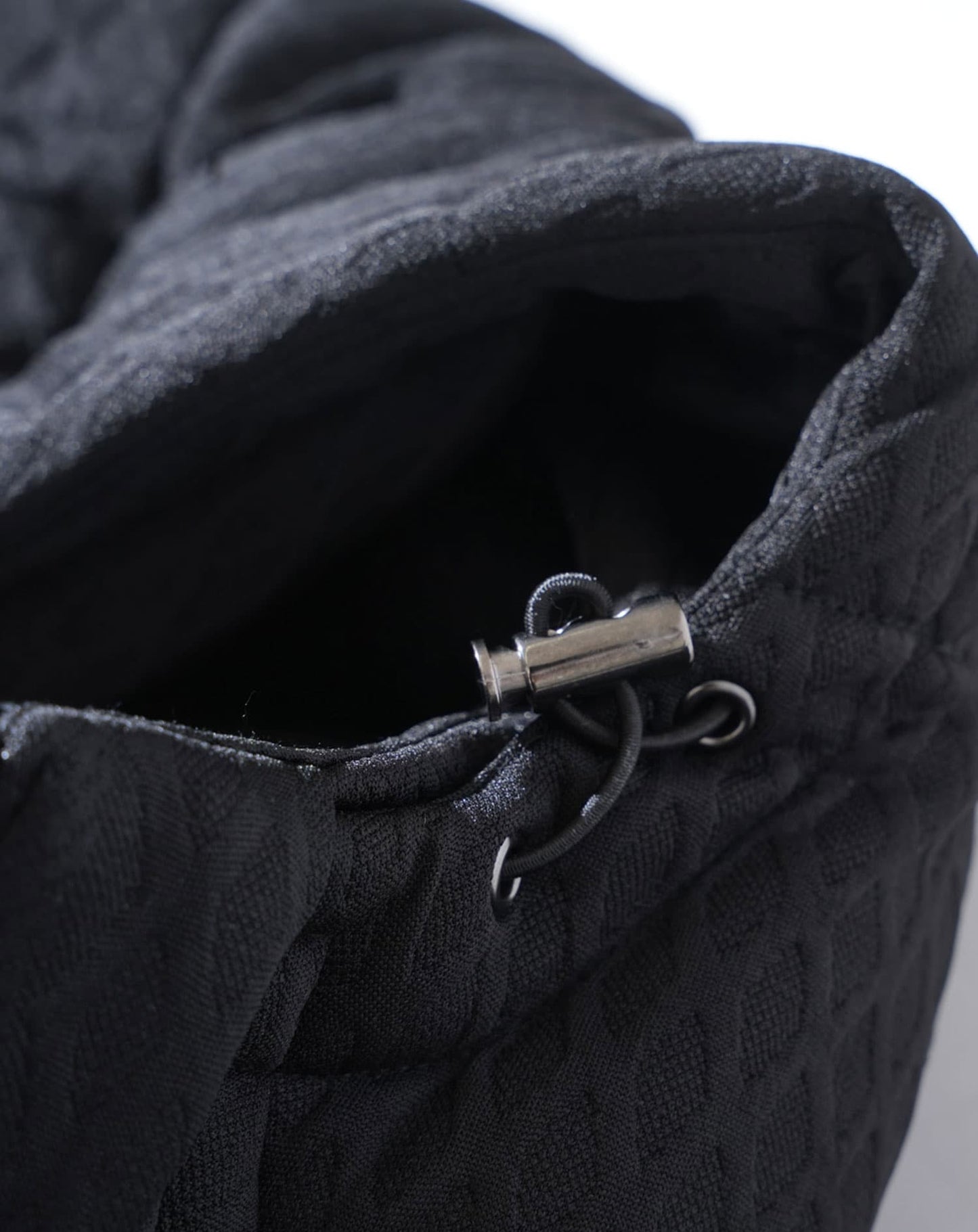 カットジャガード中綿ファイバーダウンジャケット