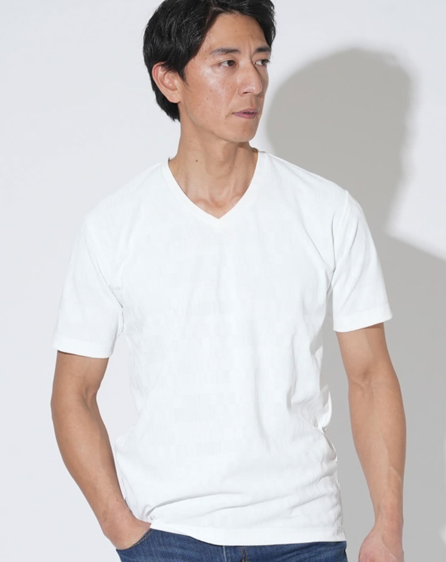 ジャガード半袖VネックTシャツ