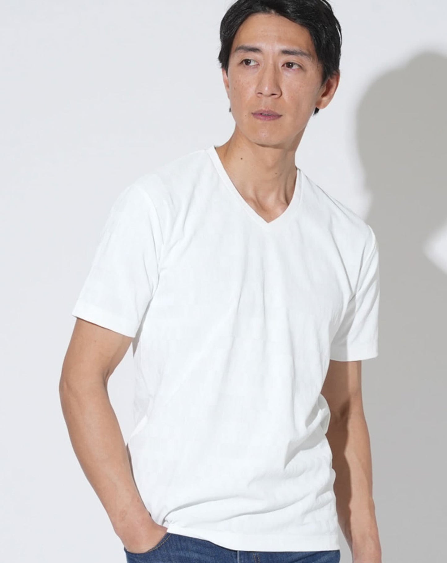ジャガード半袖VネックTシャツ