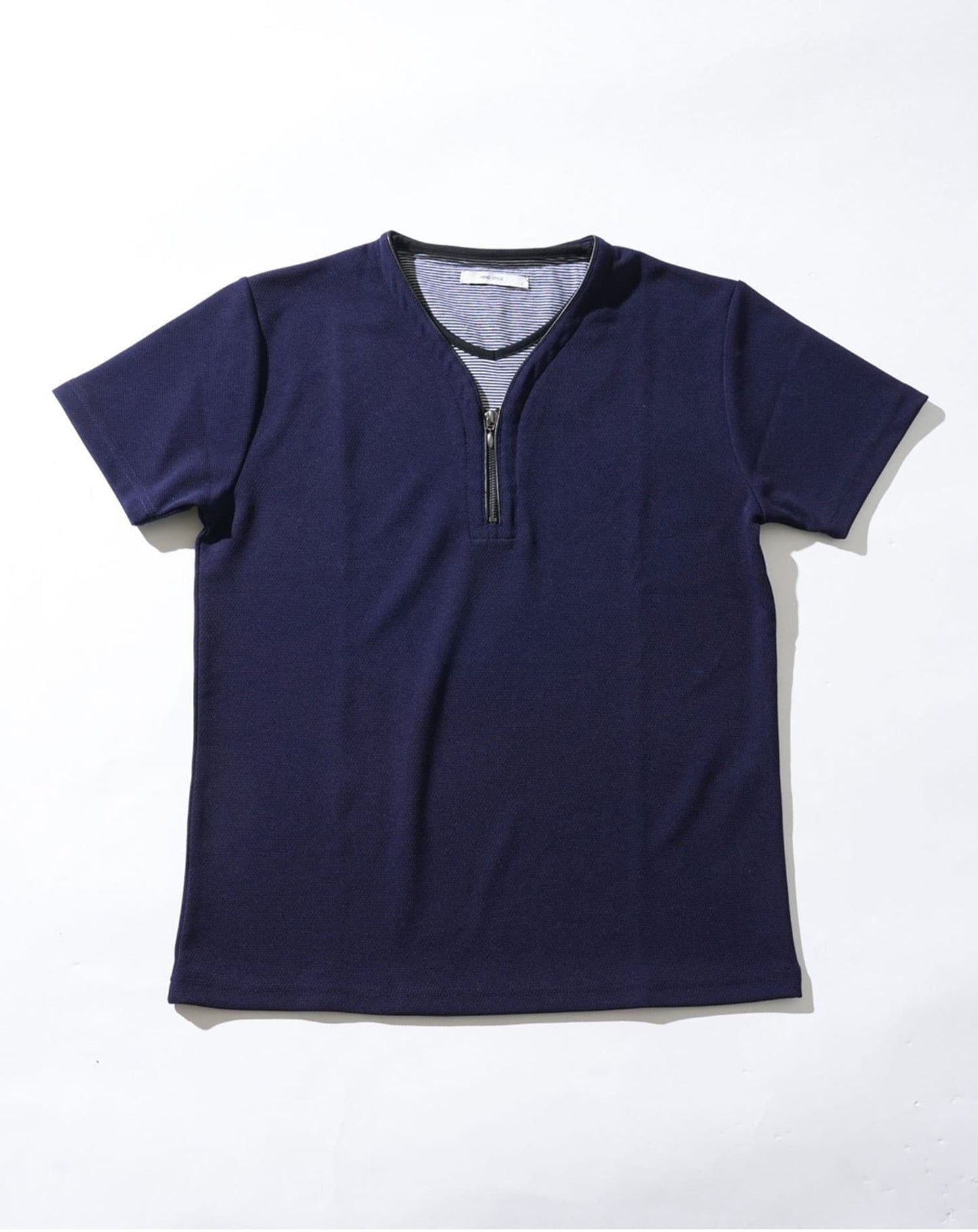 接触冷感フェイクレイヤードVネック半袖Ｔシャツ