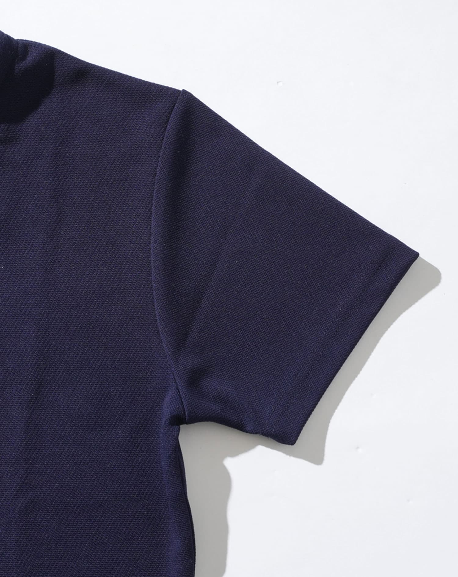 接触冷感フェイクレイヤードVネック半袖Ｔシャツ