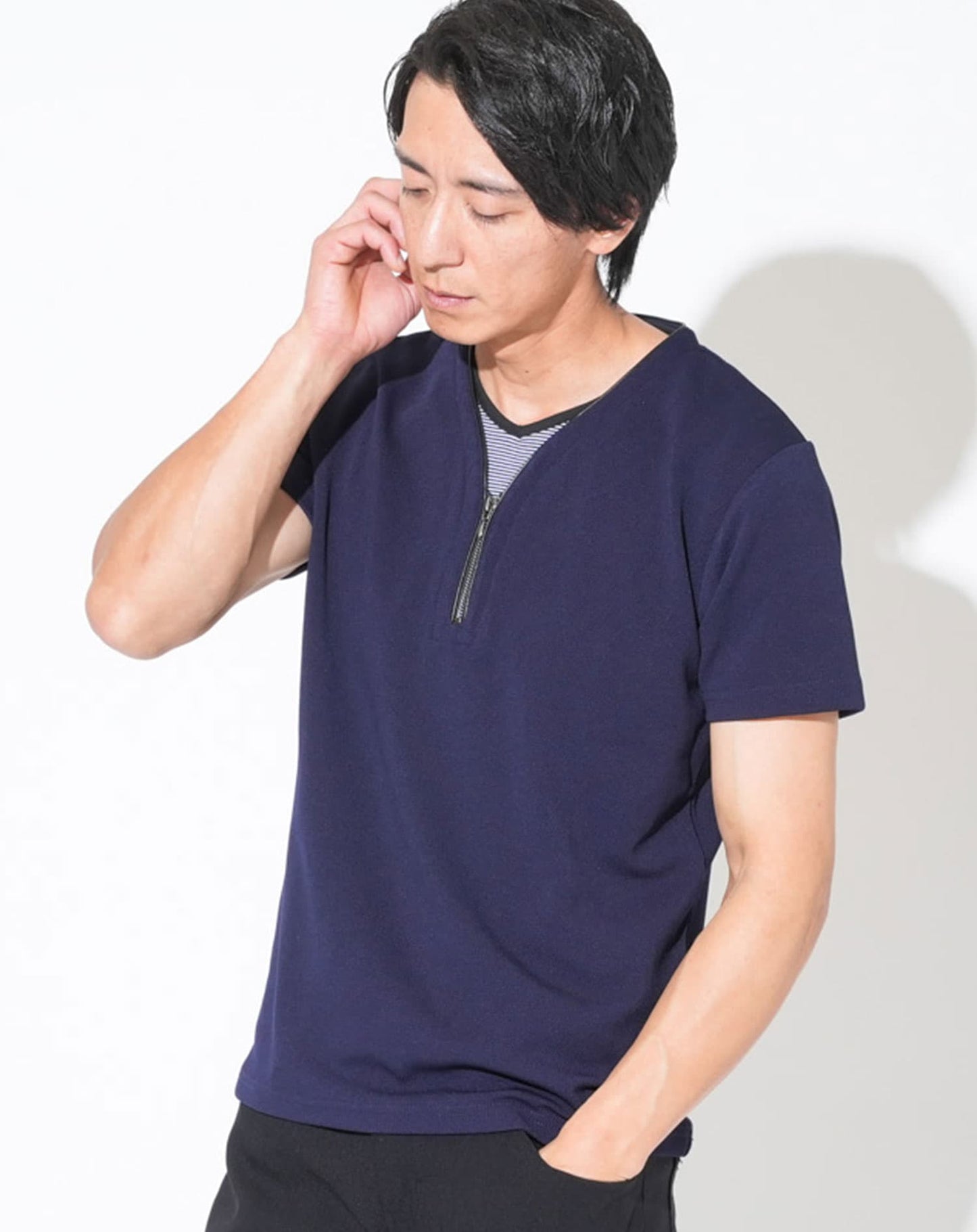 接触冷感フェイクレイヤードVネック半袖Ｔシャツ