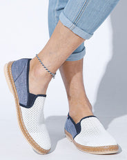 メッシュ素材スリッポンシューズ