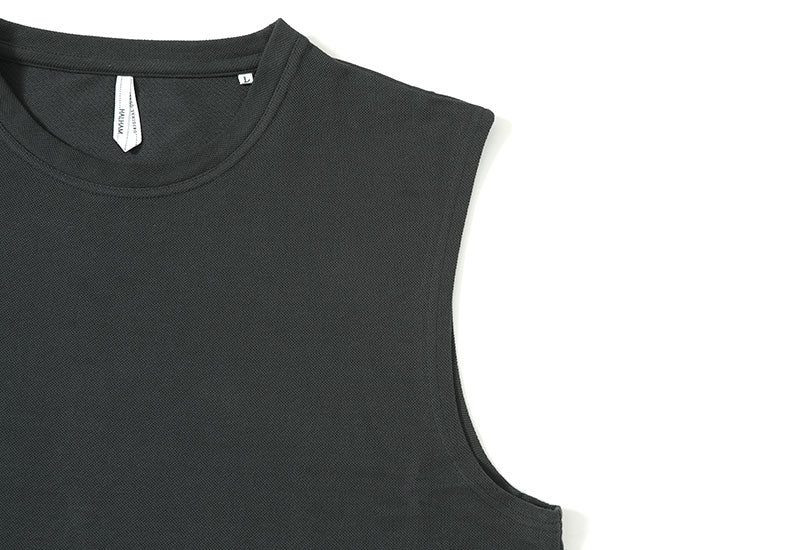 「セール品」リラックスシルエット半袖Tシャツ×シンプルベスト　２点セット