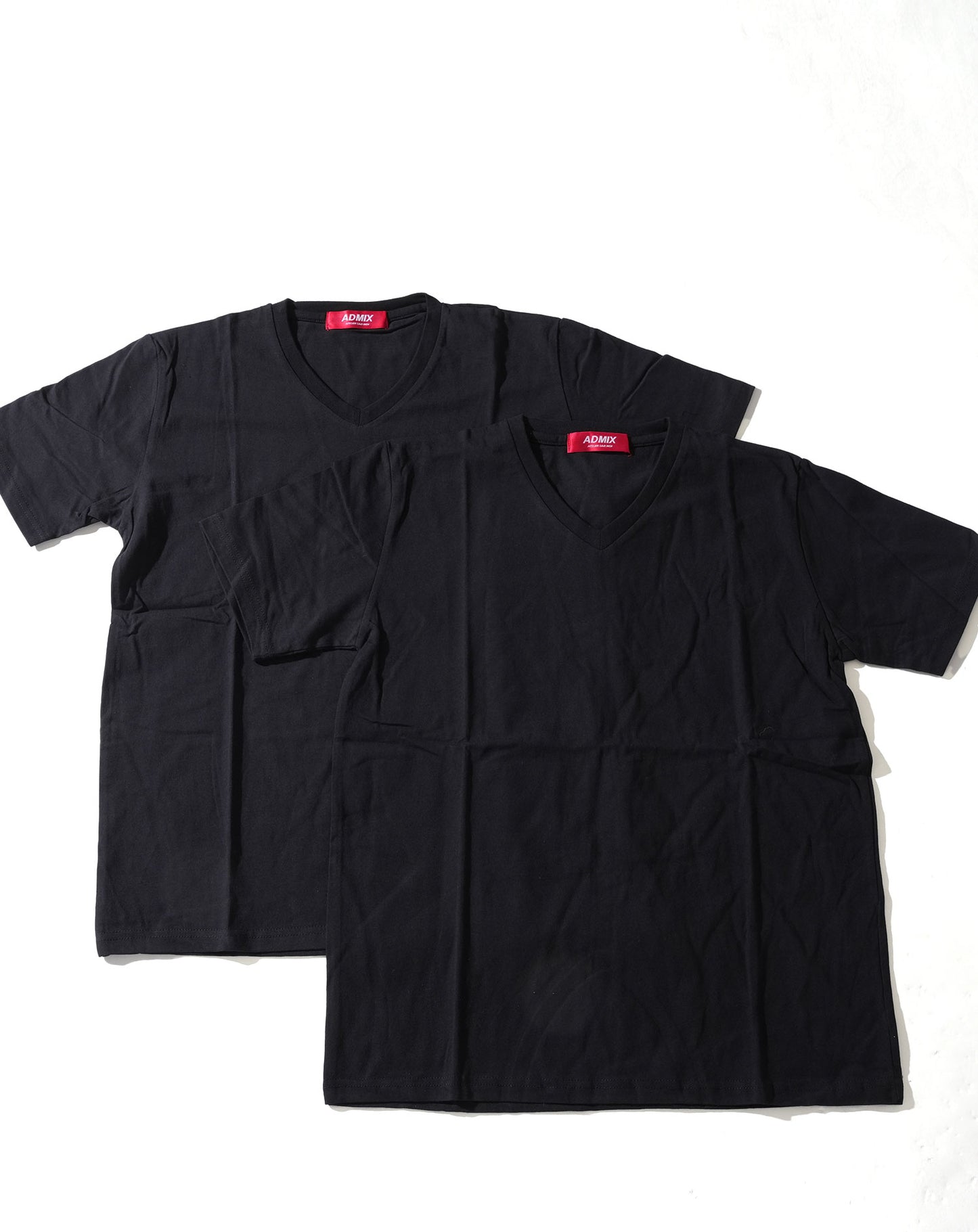 半袖VネックTシャツ 2枚セット