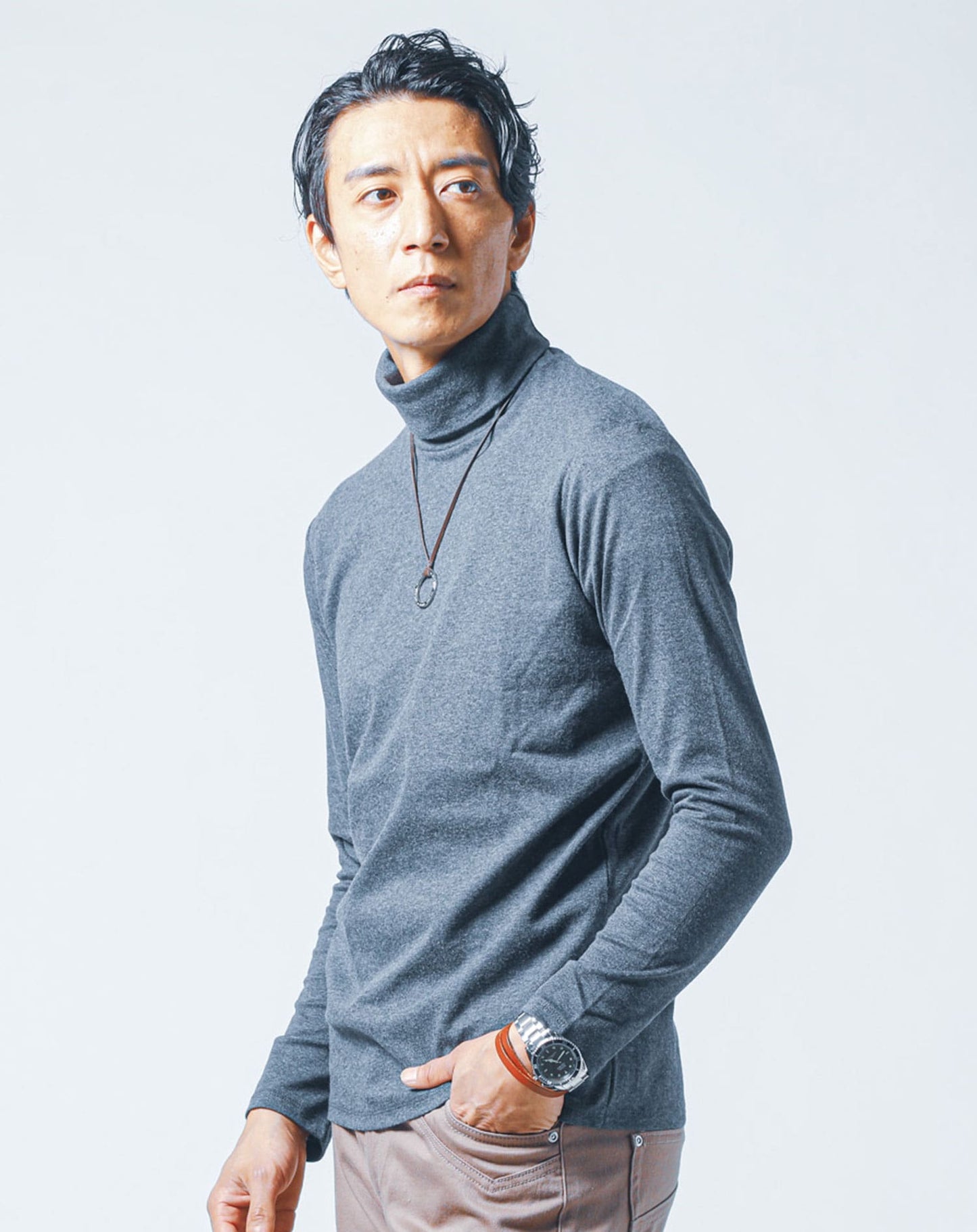 裏起毛素材無地・ボーダー長袖タートルネックTシャツ Biz