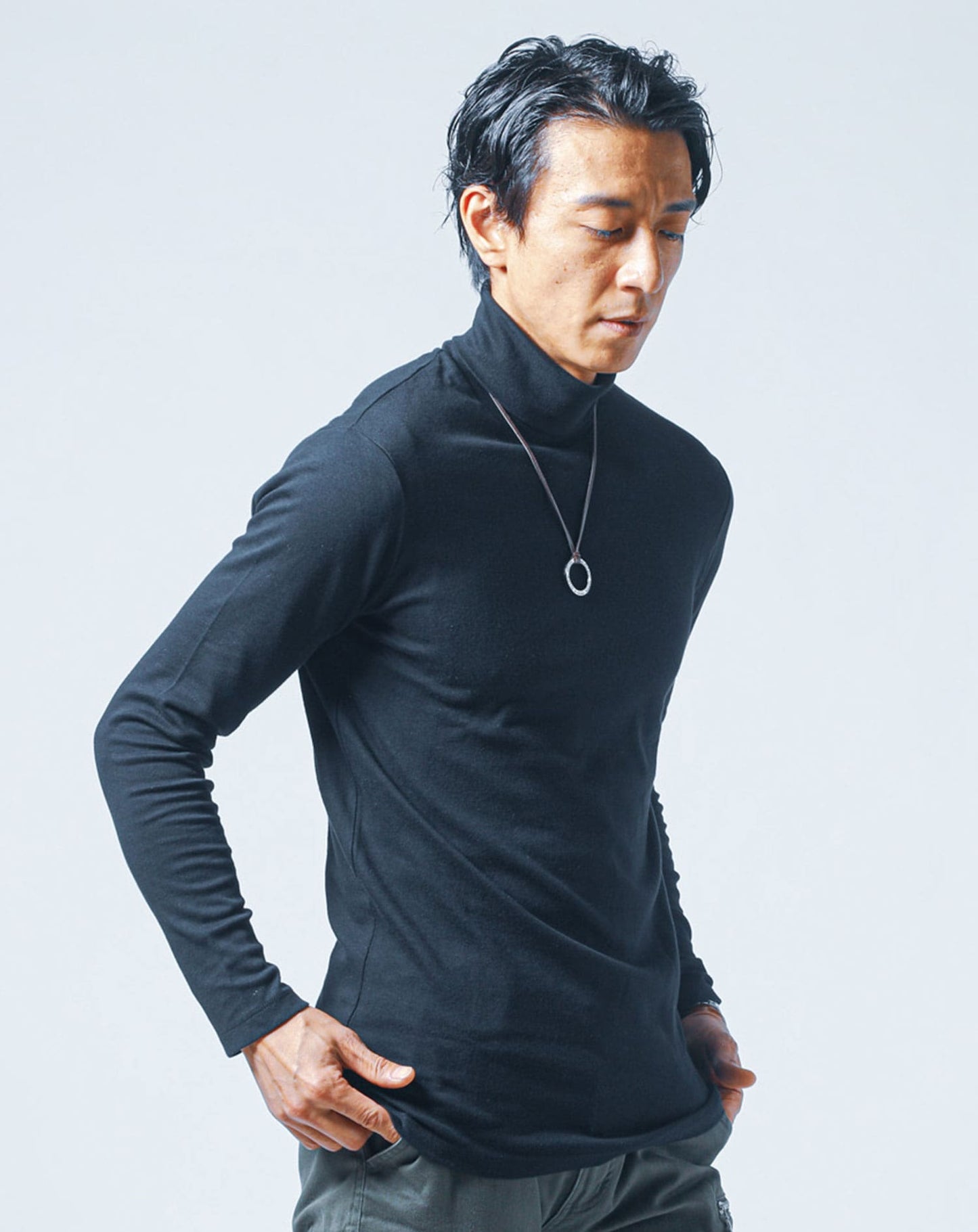 裏起毛素材無地・ボーダー長袖タートルネックTシャツ Biz