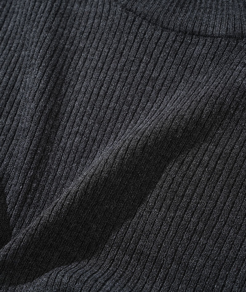リブ編みスリムハイネックニット Biz