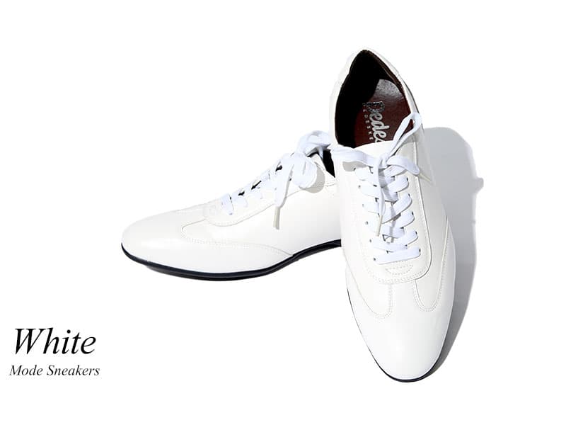 1足目のオフィスカジュアルのスニーカーに革製白スニーカーが最適である3つの理由