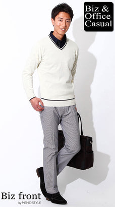 形態安定・立体裁断ネイビーシャツのコーディネート