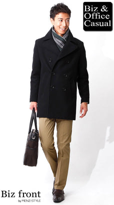 マフラーとPコートのコーディネート例