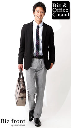 チェック柄スラックスのコーデ例