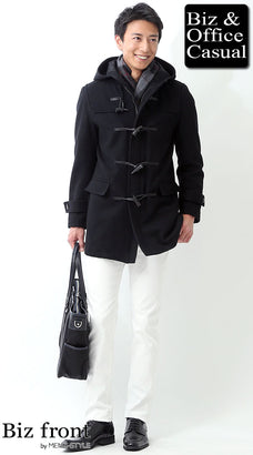 黒ダッフルコートのコーデ例