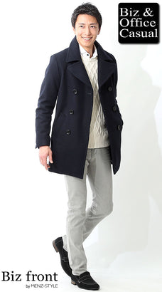 秋冬のネイビービジネスコートのコーディネート例