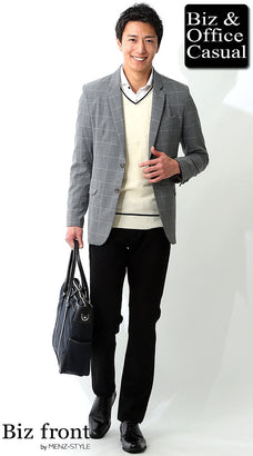 黒ジーンズ（デニムパンツ）のコーデ例