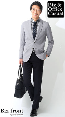 グレージャケットの着こなしコーディネート例