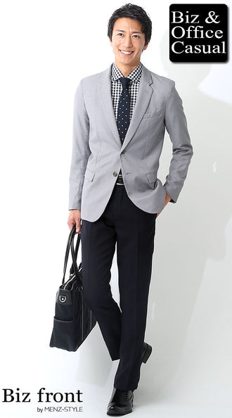 ギンガムチェックシャツとジャケットのコーデ例