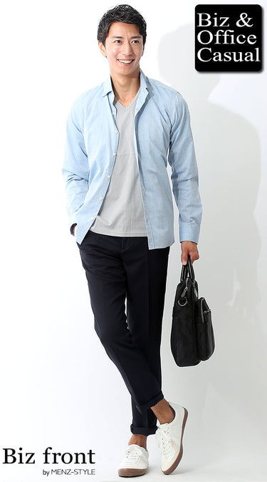 ネイビーパンツを使った夏のメンズコーディネート画像