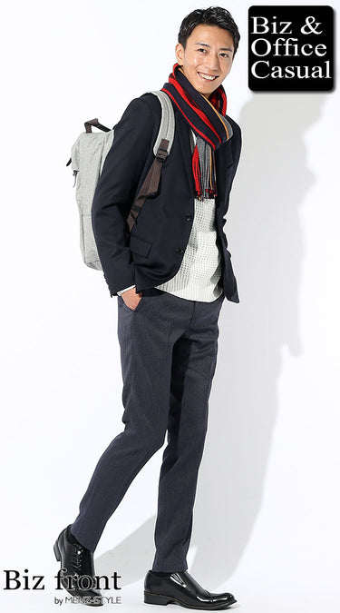 線の細かい柄でどんなコーデに失敗しにくい！マフラーコーデ