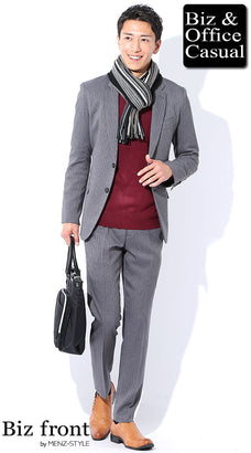 グレースーツに合うマフラーのコーデ例